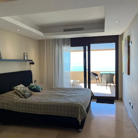 Bahia De La Plata Seafront 에스테포나