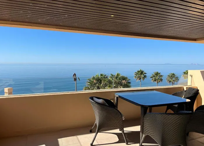 Bahia De La Plata Seafront * 에스테포나