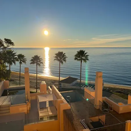 Bahia De La Plata Seafront Apartment *